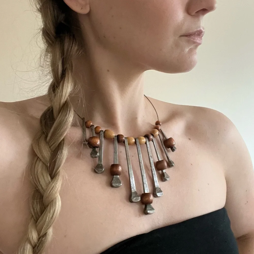 Authentic 1960’s Wood Bead and Hammered Metal Necklace - Picture 6 of 6